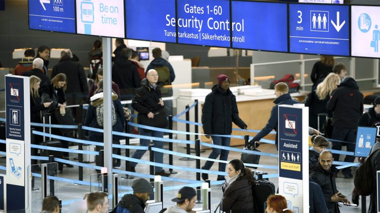 L&rsquo;interdiction des ordinateurs en vol est « inacceptable »