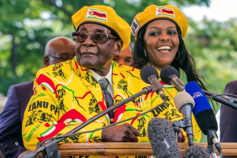 Zimbabwe: l&rsquo;armée annonce être intervenue contre des proches de Mugabe