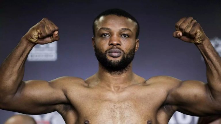 [Boxe] Junior Makabu: «Avoir toutes les ceintures de champion du monde»