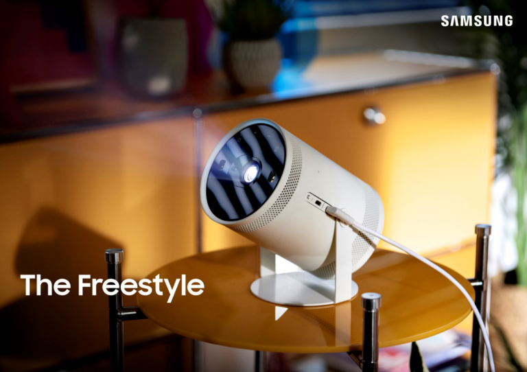 Samsung lance The Freestyle, son tout nouveau projecteur intelligent portable